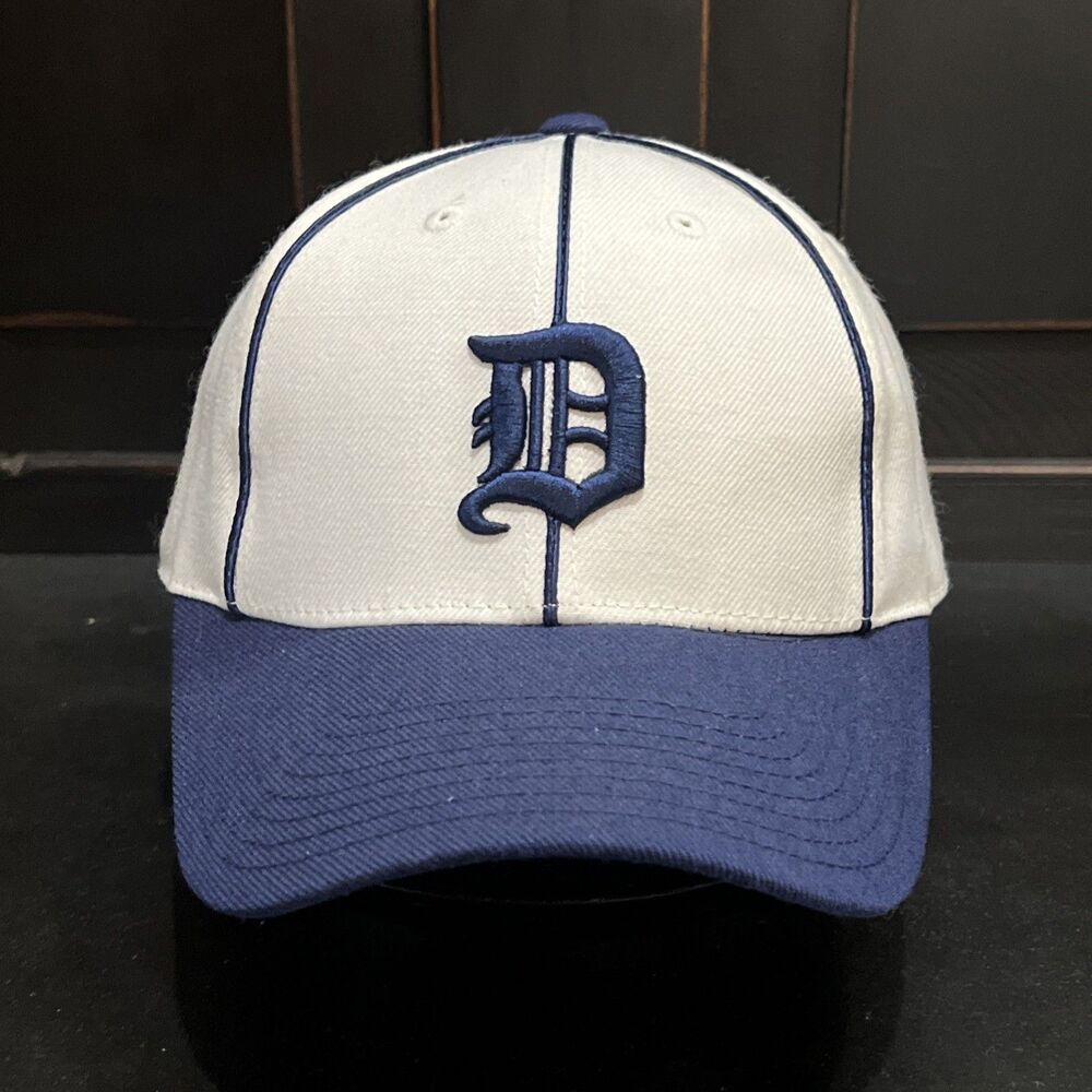 Y2K American Needle 1905 Detroit Tigers Cooperstown Fitted Hat + Pin 7 3/8